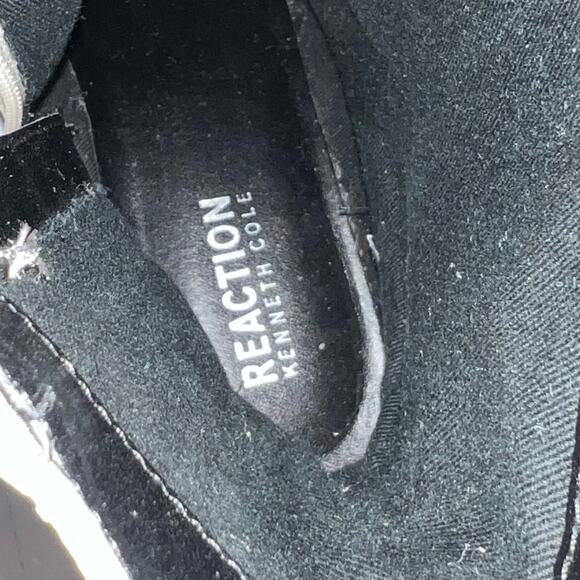 Kenneth Cole Reaction Women's Boots Size 9 Ivory Tate Biker Jewel Faux Leather - Picture 11 of 13